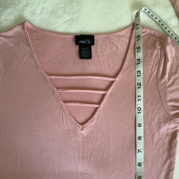 NWOT Pink Top - Picture 7 of 8